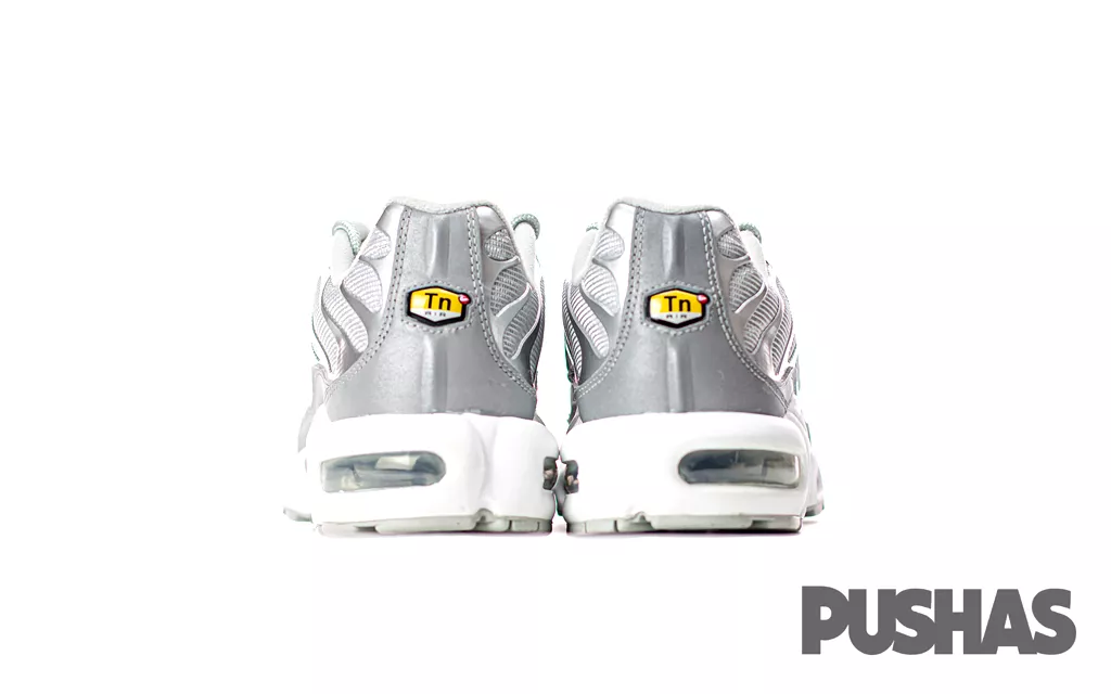 Air Max TN Plus 'Metallic Silver' (2023)