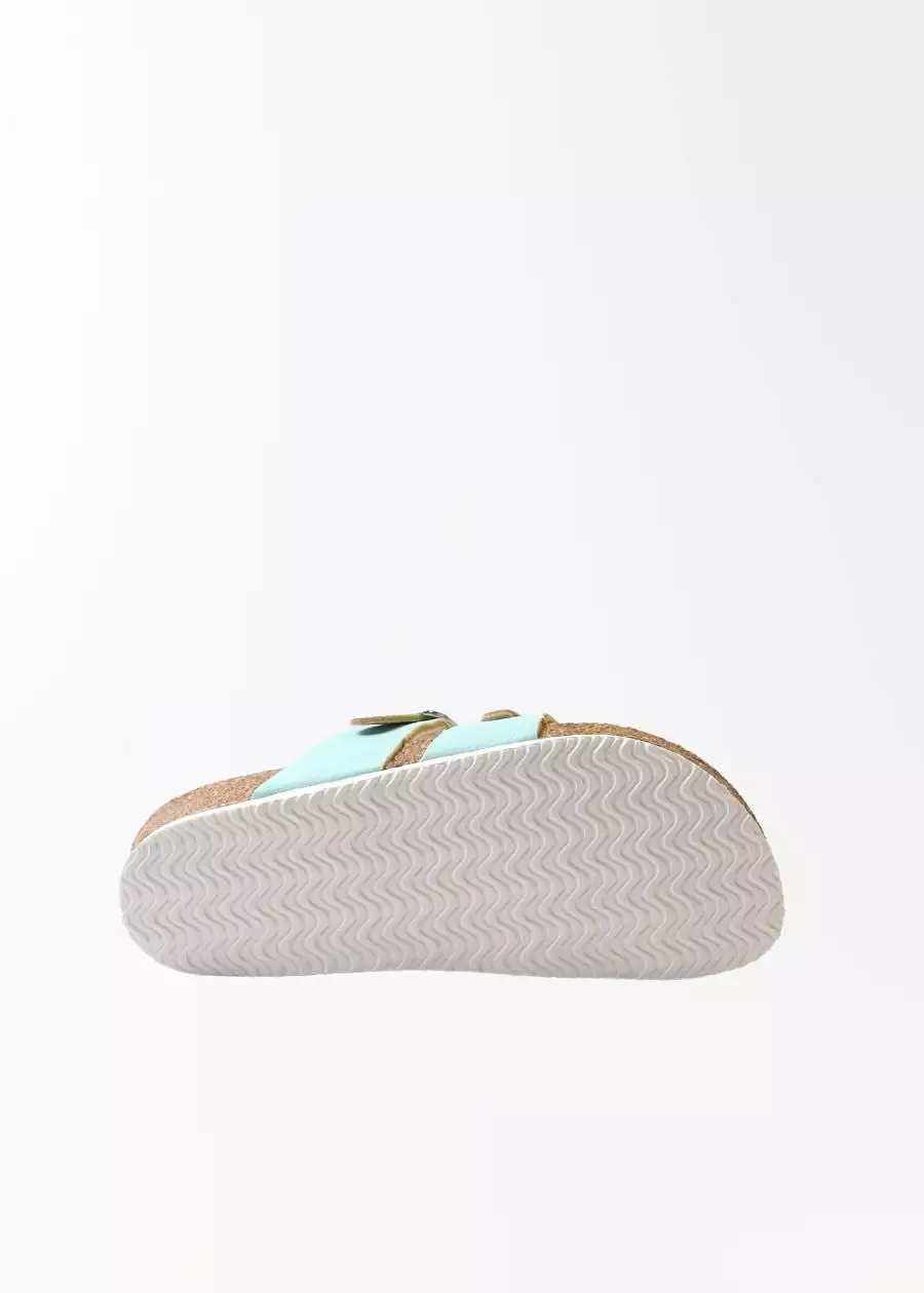 Glide: women's slide