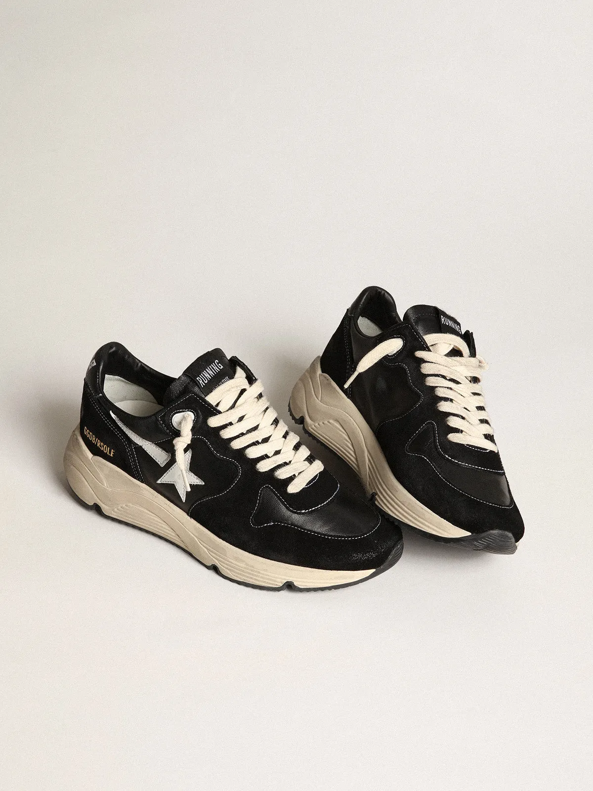 Golden Goose Deluxe Brand Running Sole homme en nappa et daim noirs avec étoile blanche