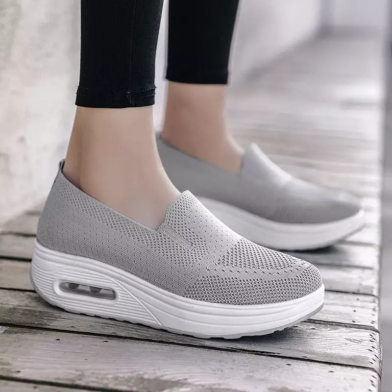 Japanese women's orthopedic sneakers