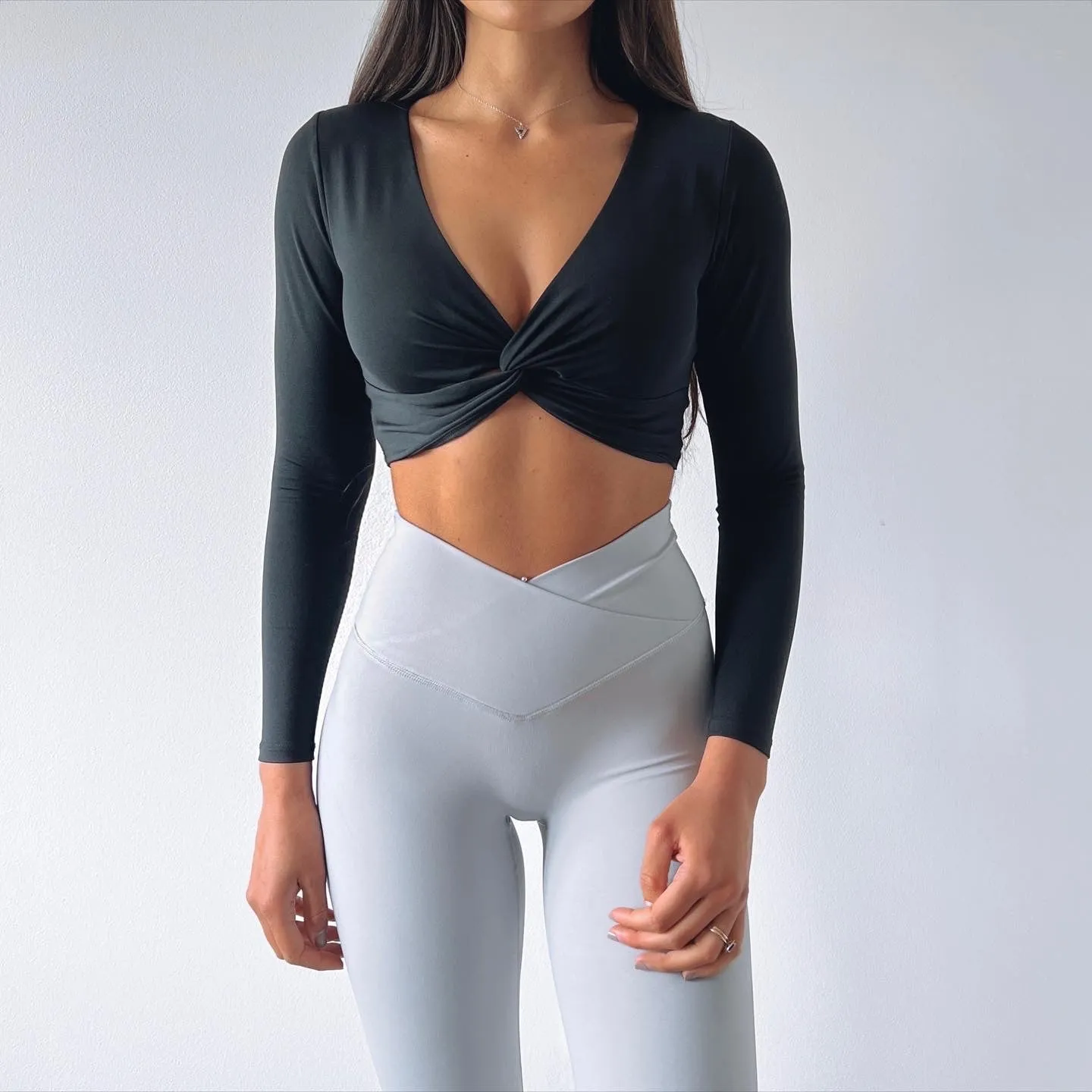 Luxe Bare V-cut Leggings