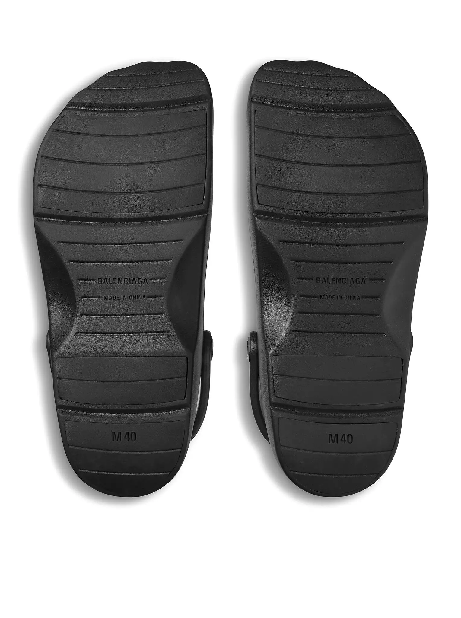 MEN`S SLIP-ON SUNDAY MOLDED SANDALS IN BLACK