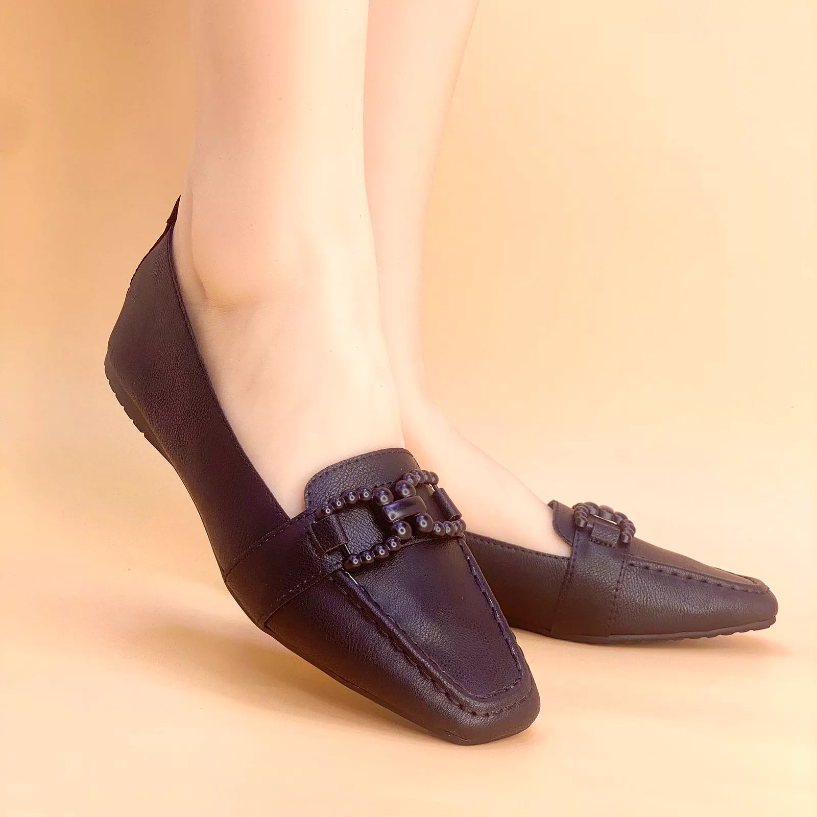 NEW ,  WOMEN FLAT SHOES W901