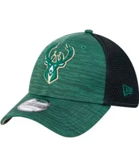 New Era Men's NBA Hunter Milwaukee Bucks Active Tech Neo Flex 39THIRTY Flex Hat