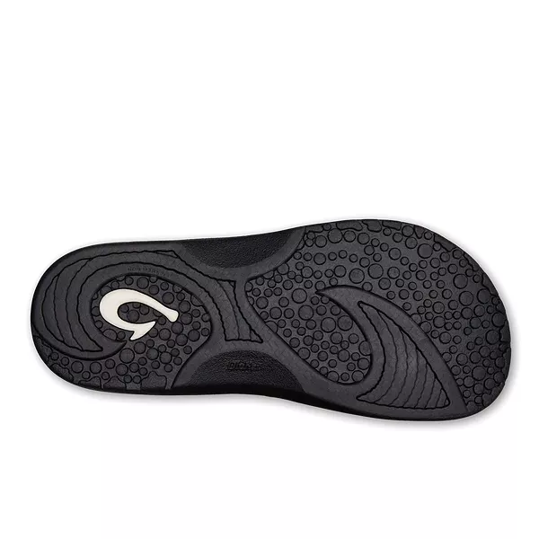 OluKai Men's Hokua Pavement