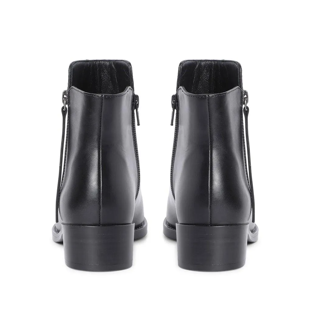 Saint Imelda Black Leather Handcrafted Side Zippers Ankle Boots