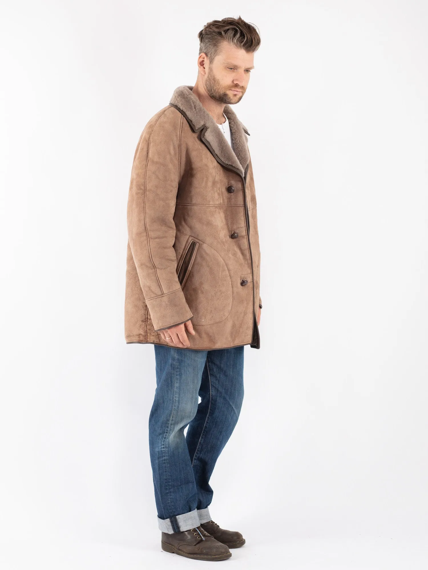 Vintage 90's Men Sheepskin Coat in Beige