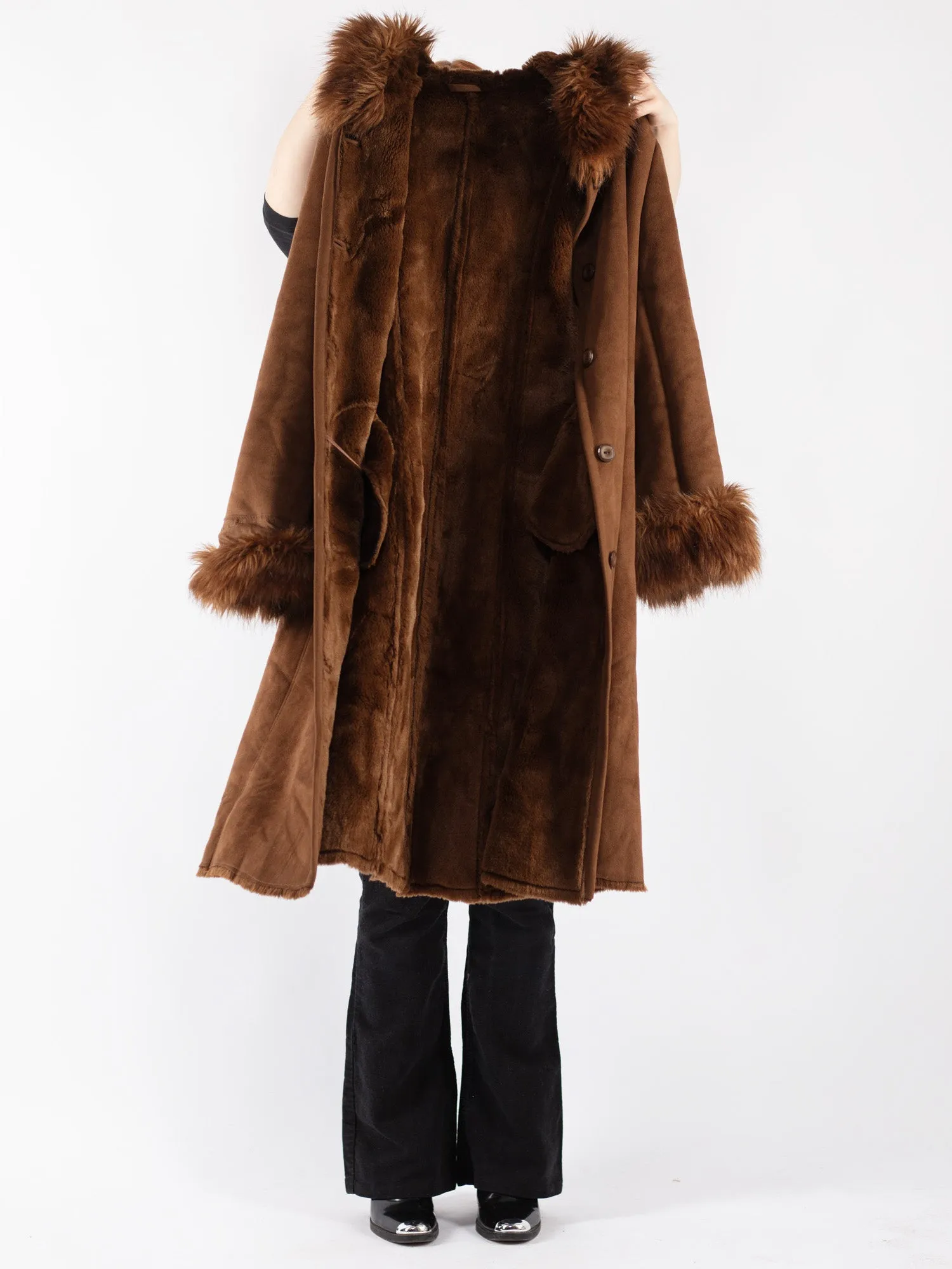 Vintage 90's Women Faux Sheepskin Long Coat in Brown