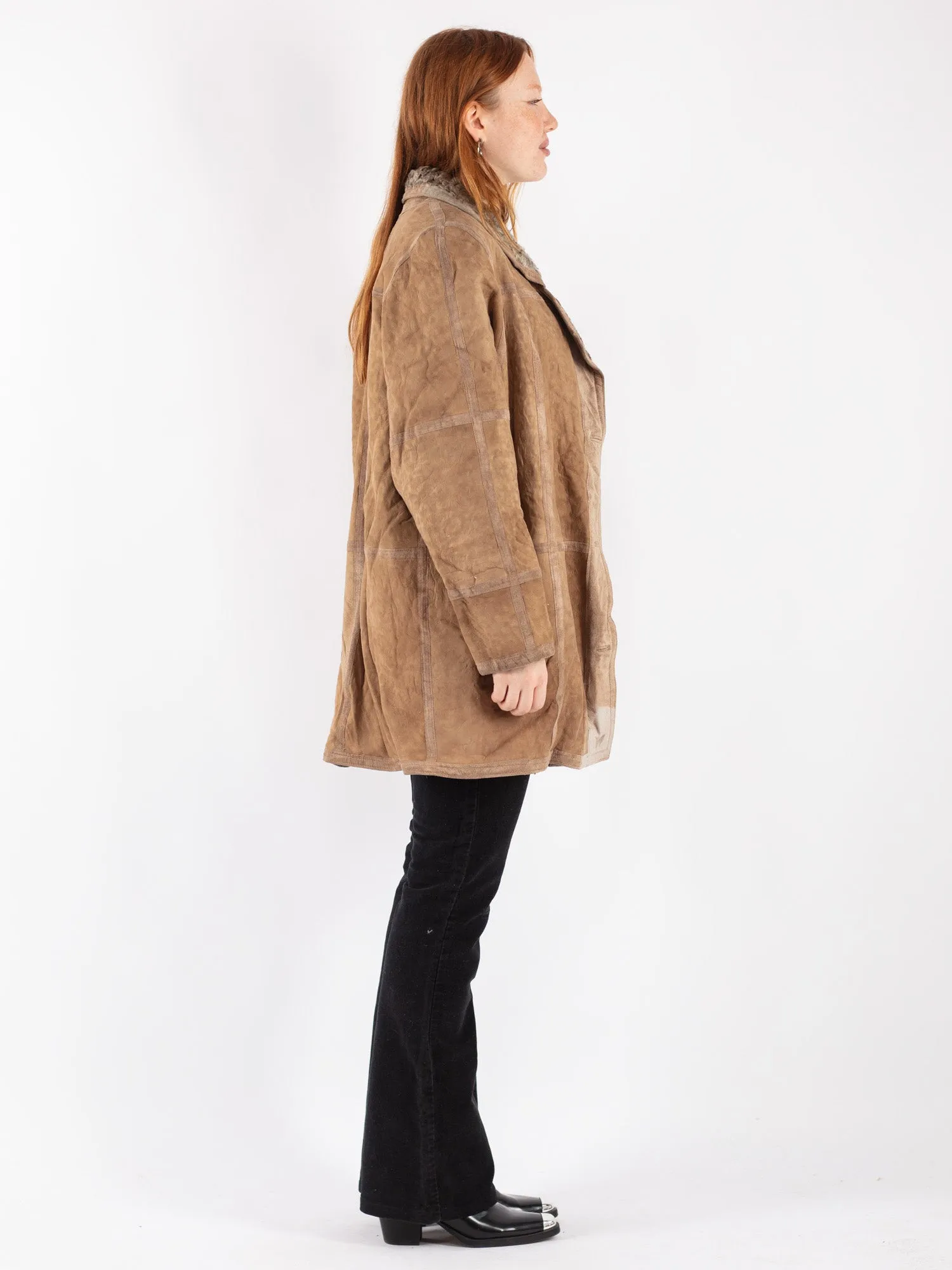 Vintage 90's Women Sheepskin Coat in Beige