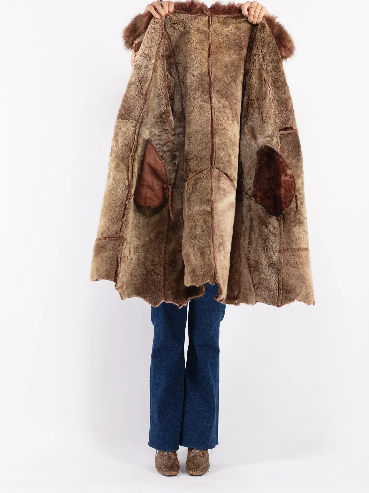 Vintage 90's Women Sheepskin Coat in Brown