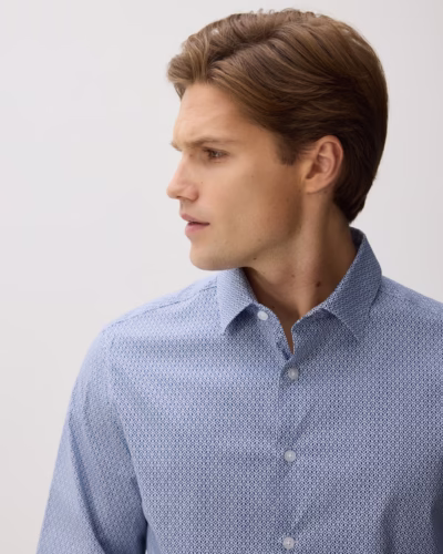 Slim fit shirt with a small print